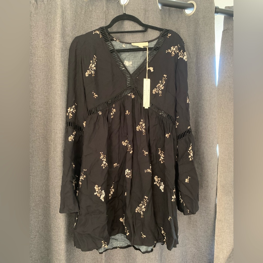 Lovestitch bell sleeve mini dress